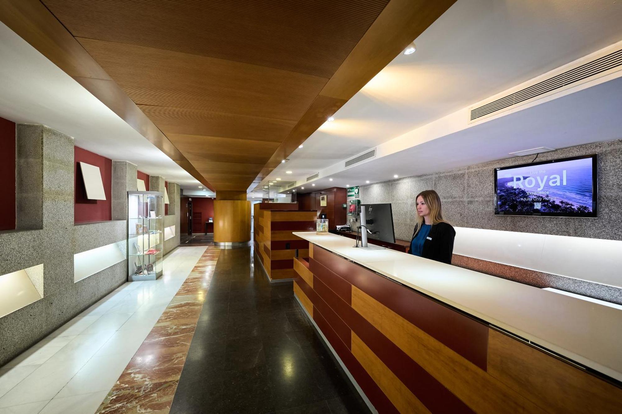 Catalonia Sagrada Familia Hotel Barcelona Bagian luar foto